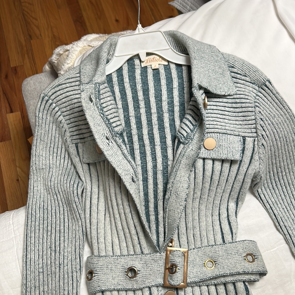 Listicle Sienna Ribbed Cardigan - Picture 3 of 4